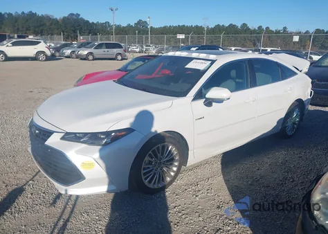 2020 Toyota Avalon Hybrid Limited from USA, damaged, VIN 4T1D21FB9LU013784